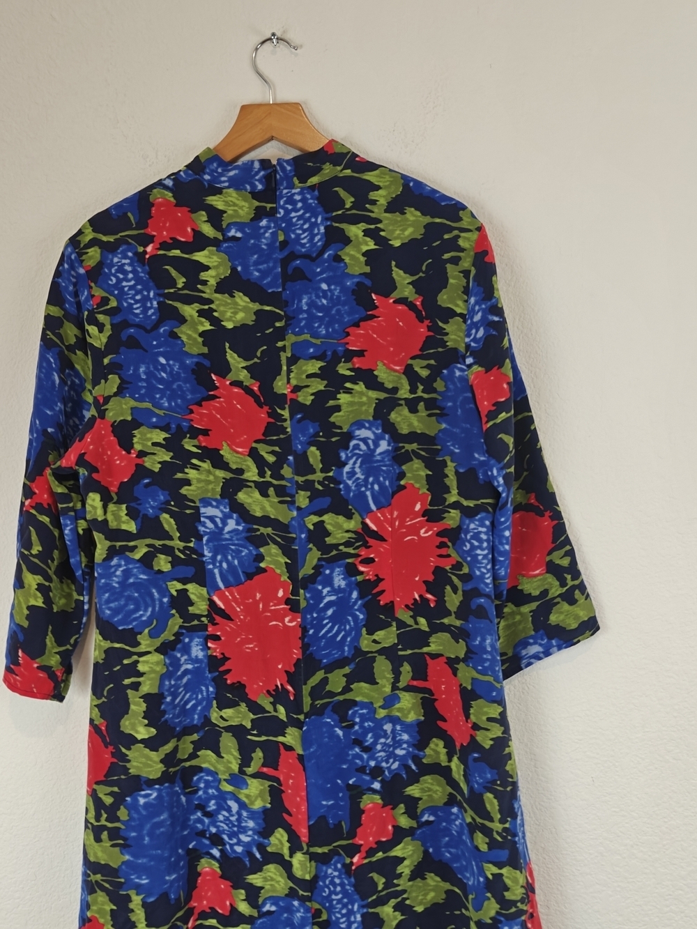 J. Peterman Silk Midi Dress Bold Floral Keyhole Neck 3/4 Sleeve Sz 16 Statement - Picture 13 of 15